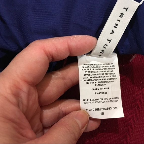 Trina Turk NWT JOPLIN JACQUARD PETAL CUTOUT PLUNGE ONE PIECE SWIMSUIT sz 10 Blue - Picture 5 of 7